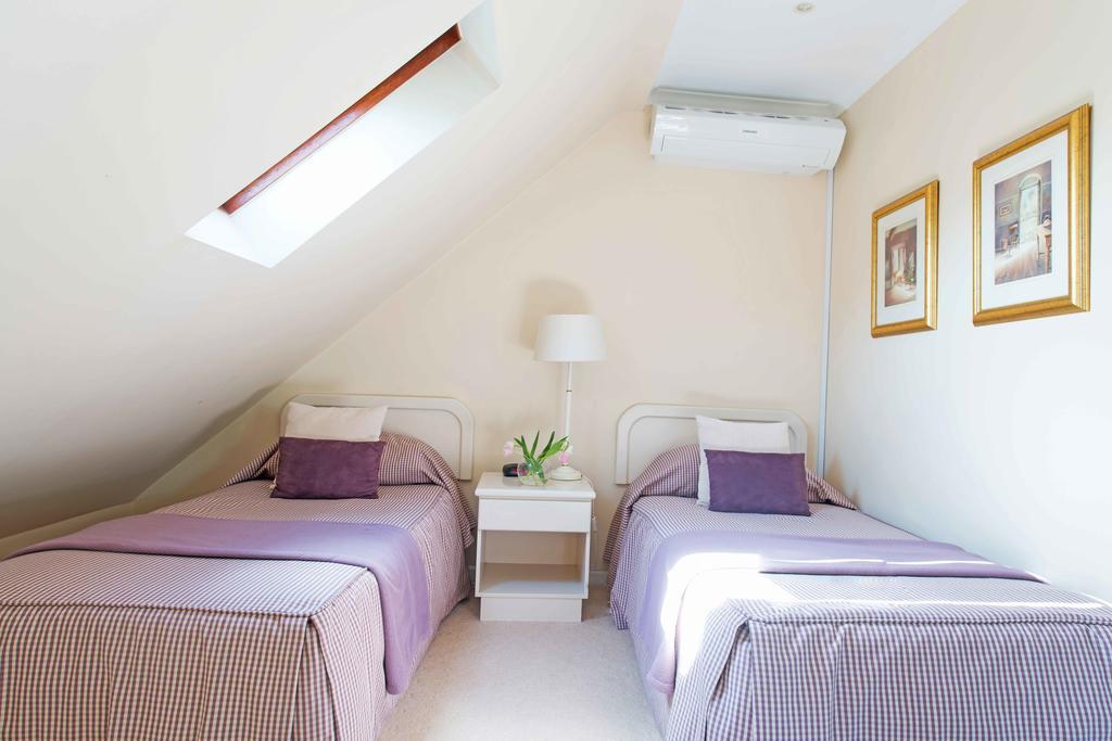 Knightsbury Guest House كيب تاون الغرفة الصورة